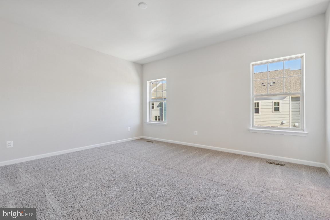 JEFFERSON SQUARE - Residential