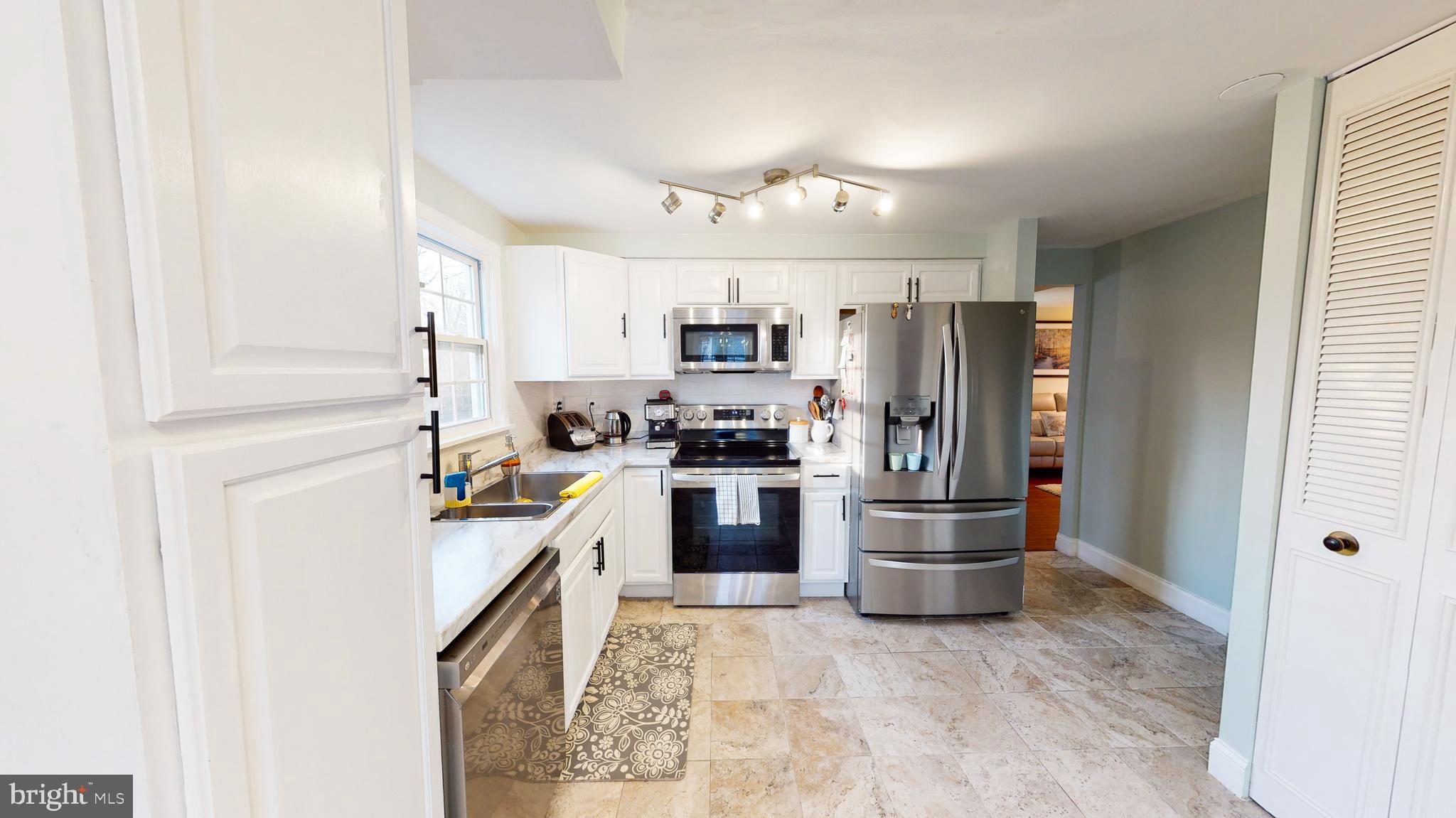 RIVER BEND ESTATES - Residential