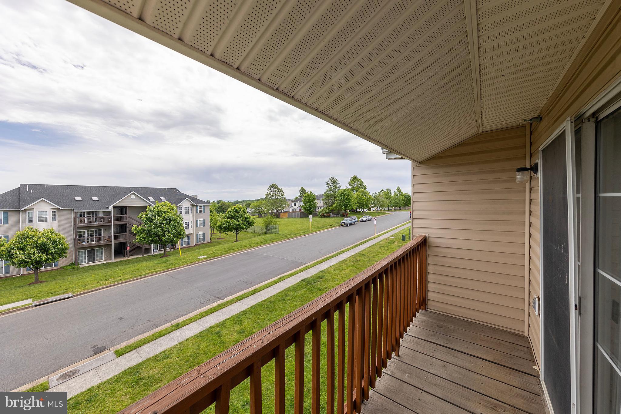 PARKVIEW CONDOMINIUMS - Residential Lease