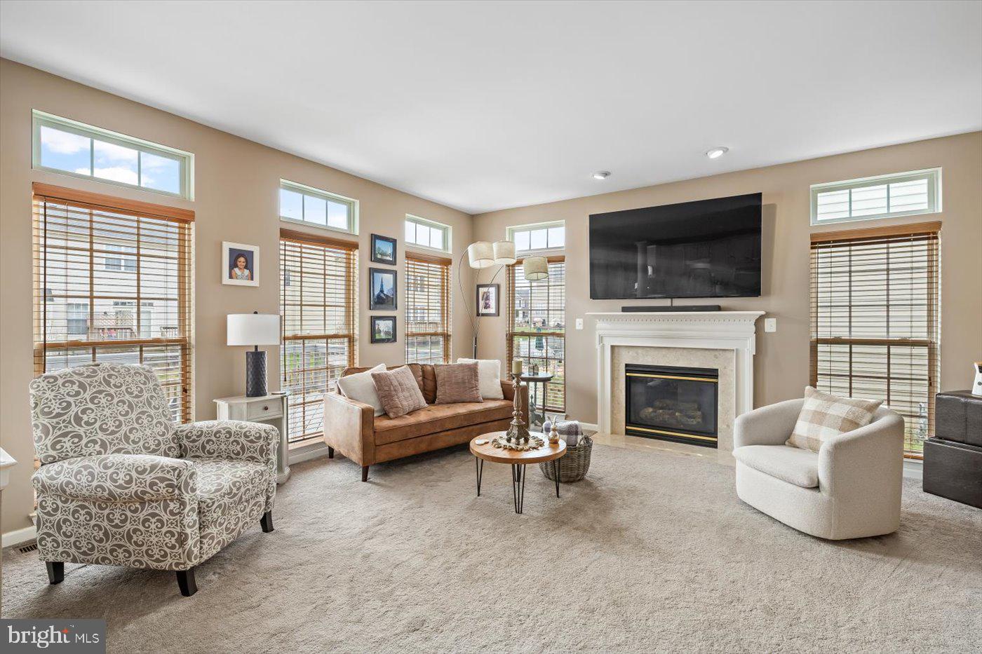 THE FALLS AT LEE'S PARKE - Residential