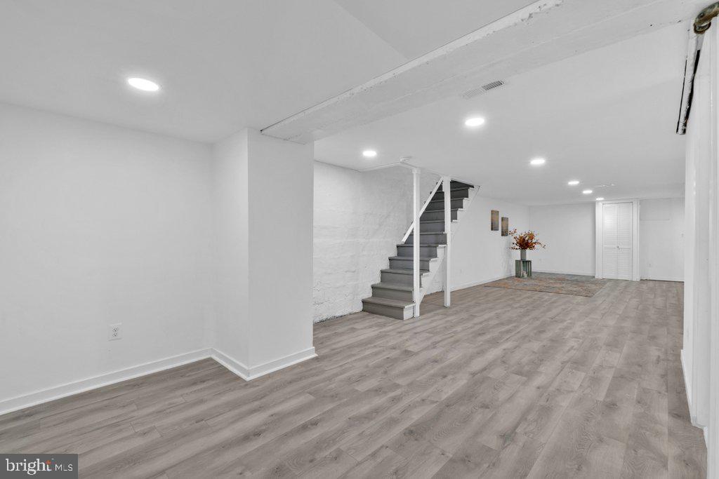 CLIFTON PARK - Residential