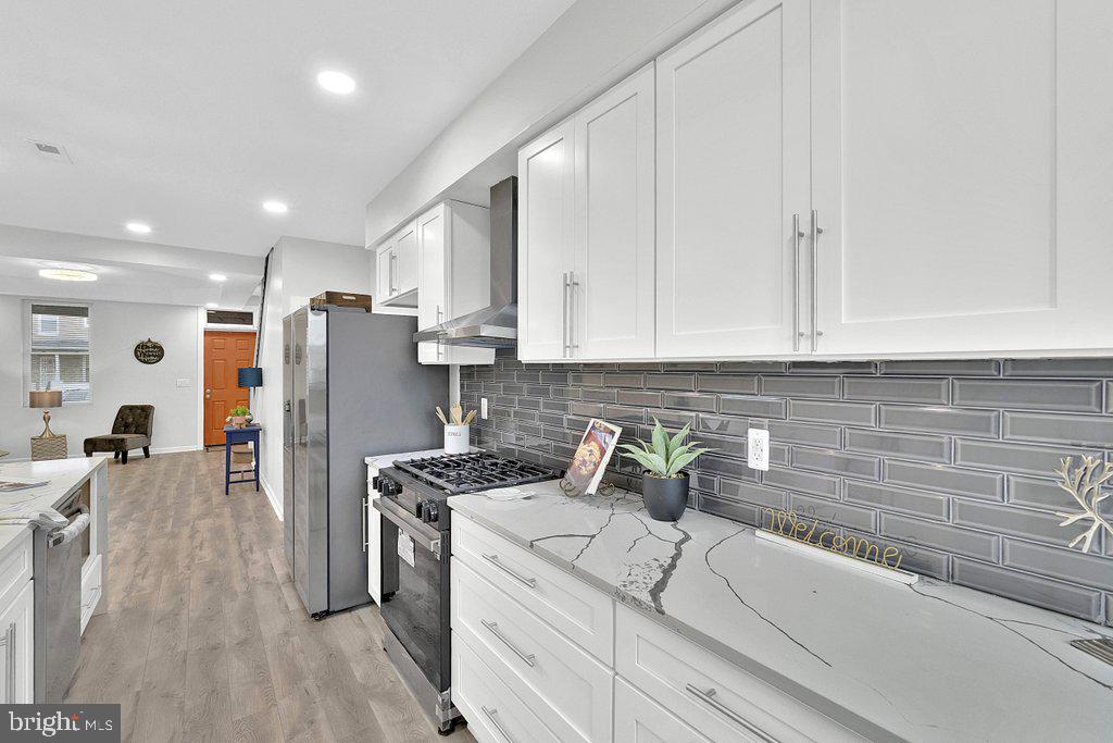 CLIFTON PARK - Residential