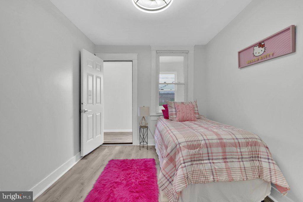 CLIFTON PARK - Residential