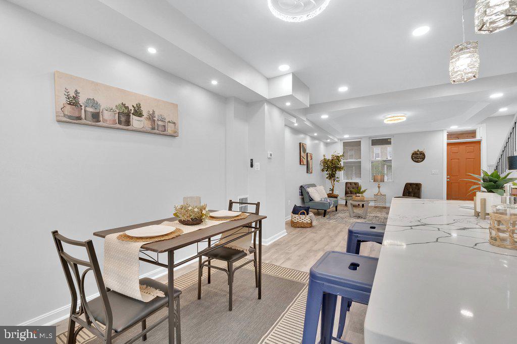 CLIFTON PARK - Residential