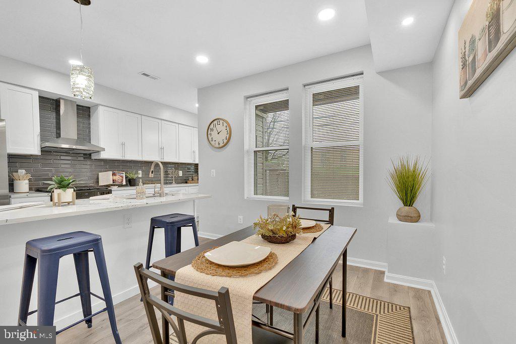 CLIFTON PARK - Residential