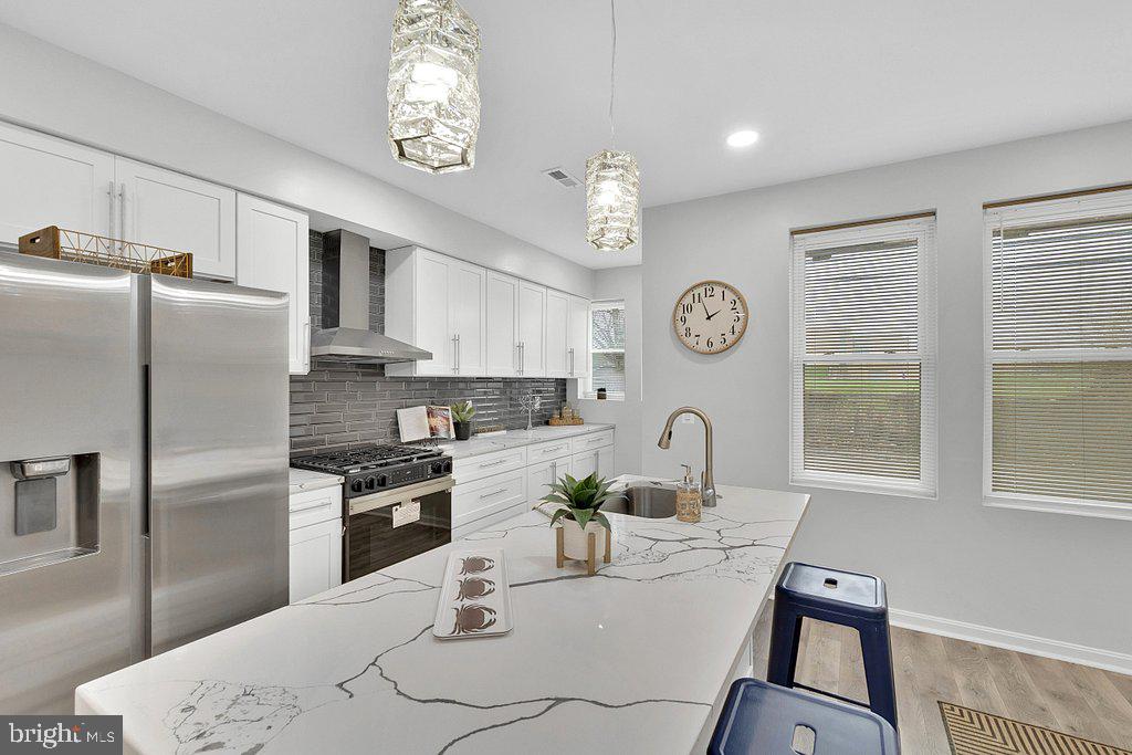 CLIFTON PARK - Residential