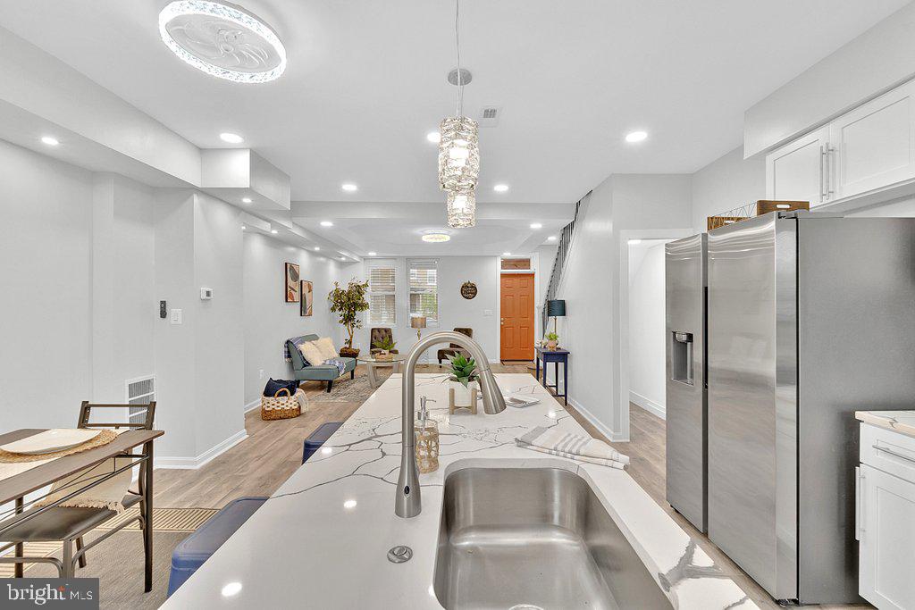 CLIFTON PARK - Residential