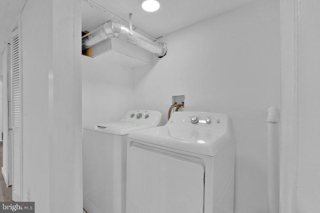 CLIFTON PARK - Residential