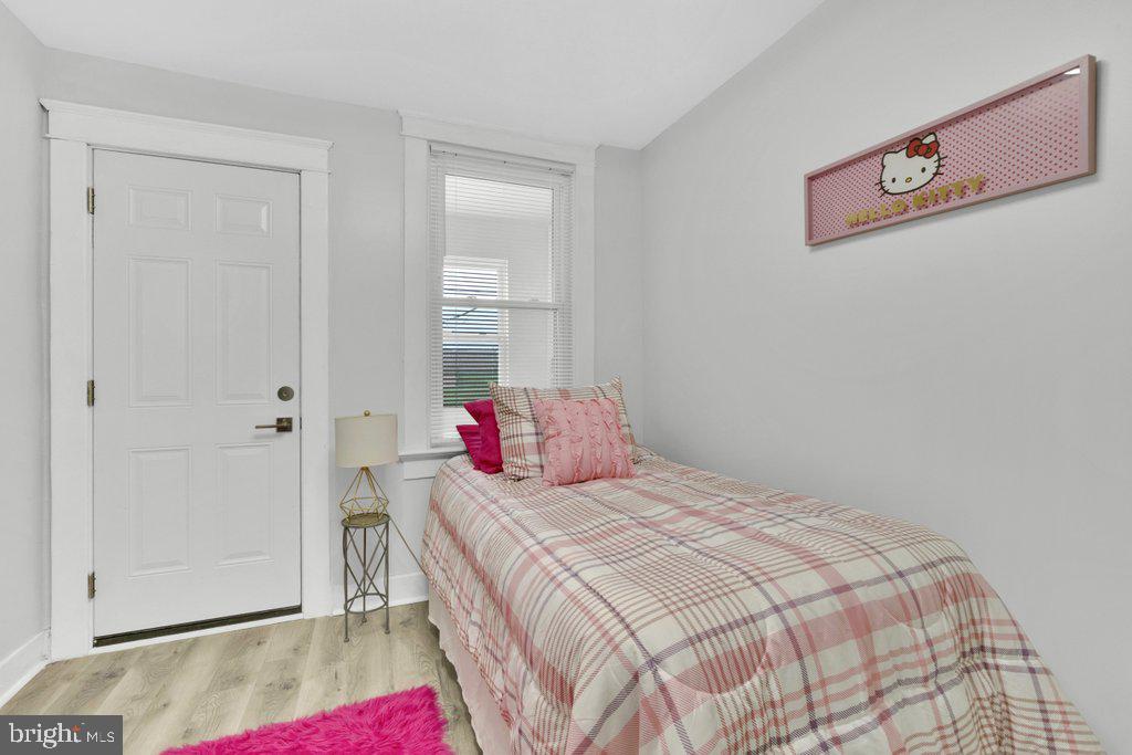 CLIFTON PARK - Residential