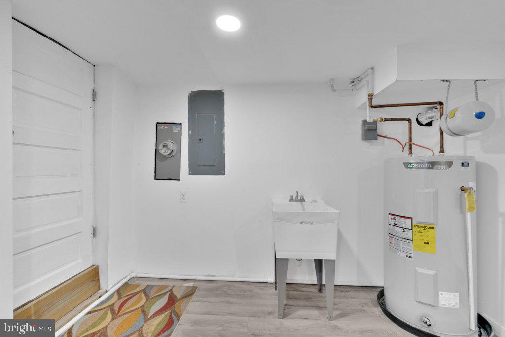 CLIFTON PARK - Residential