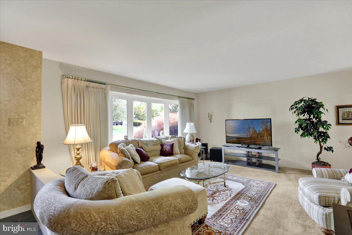 MILBETH VILLAGE - Residential