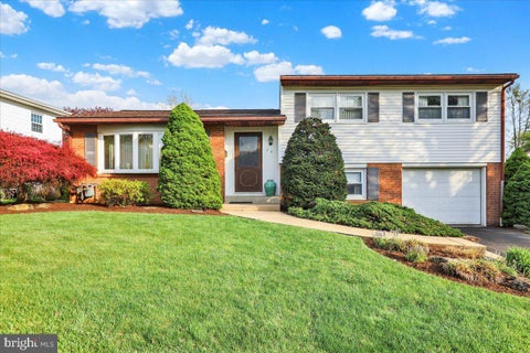 Homes For Sale - 74 Oberlin Avenue<br/> READING, PA 19608