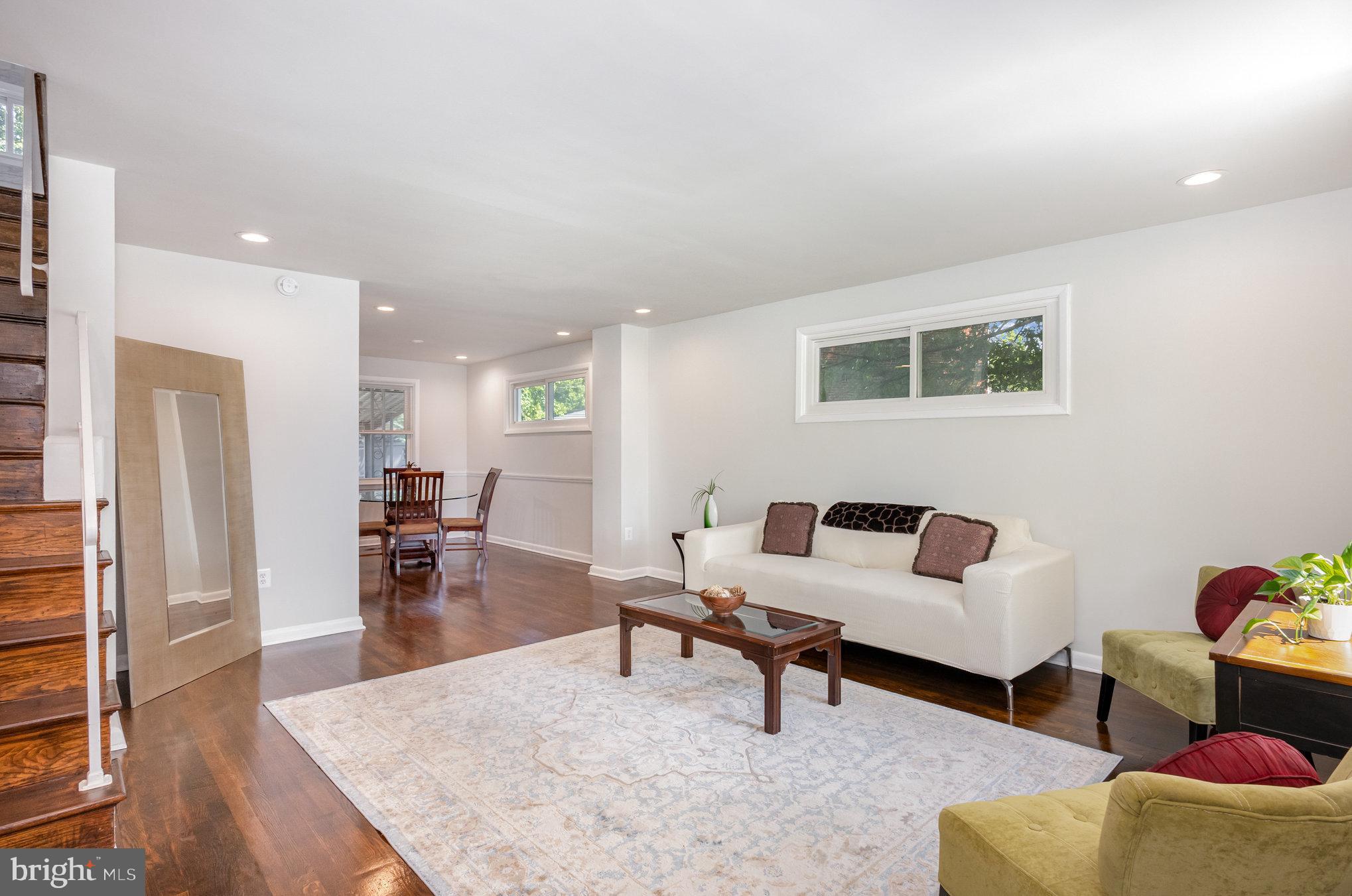 2248 ELLEN AVENUE