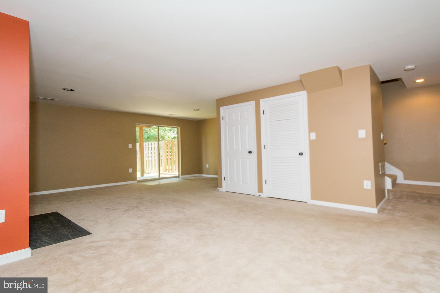 OWINGS MILLS - Residential Lease