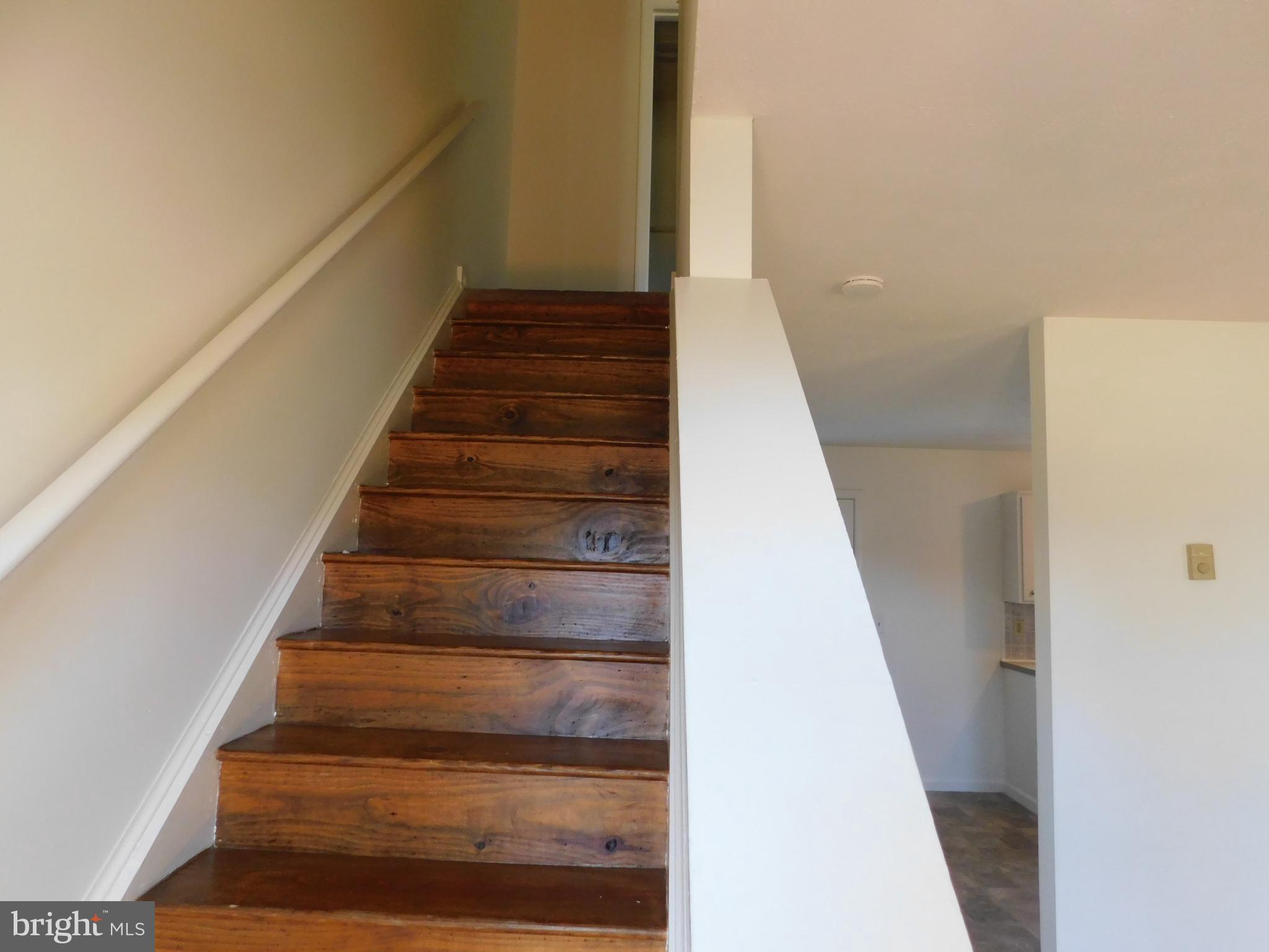 BROOKLAND HEIGHTS - Residential Lease