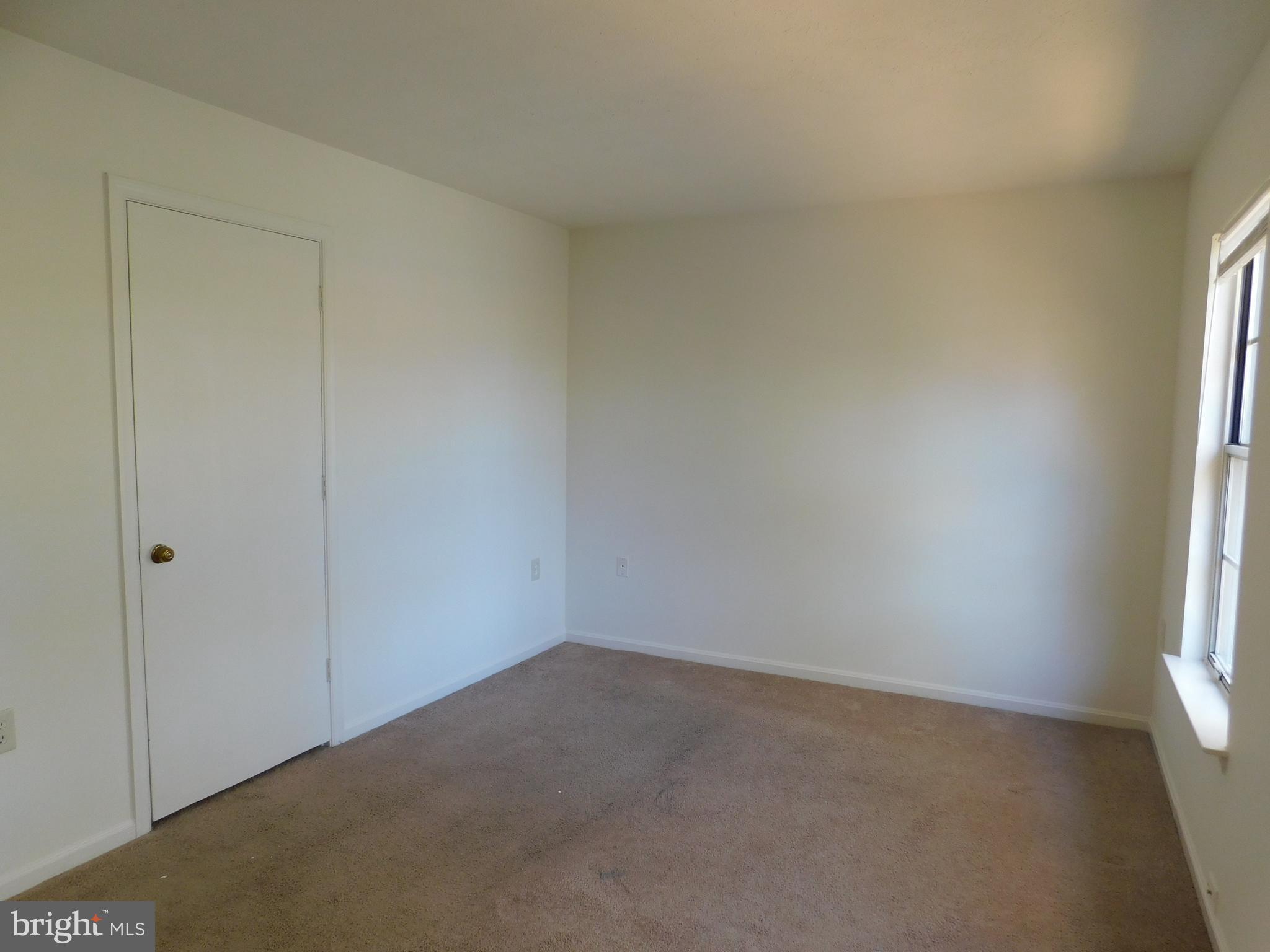 BROOKLAND HEIGHTS - Residential Lease