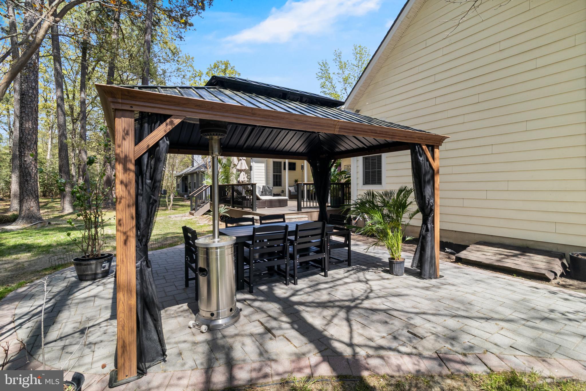 SWAN POINT SUB - Residential