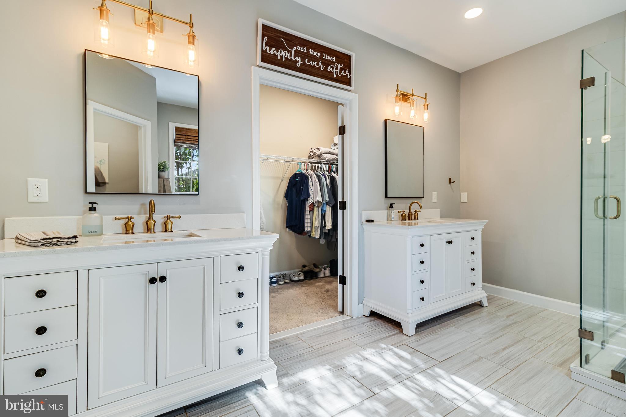 SWAN POINT SUB - Residential