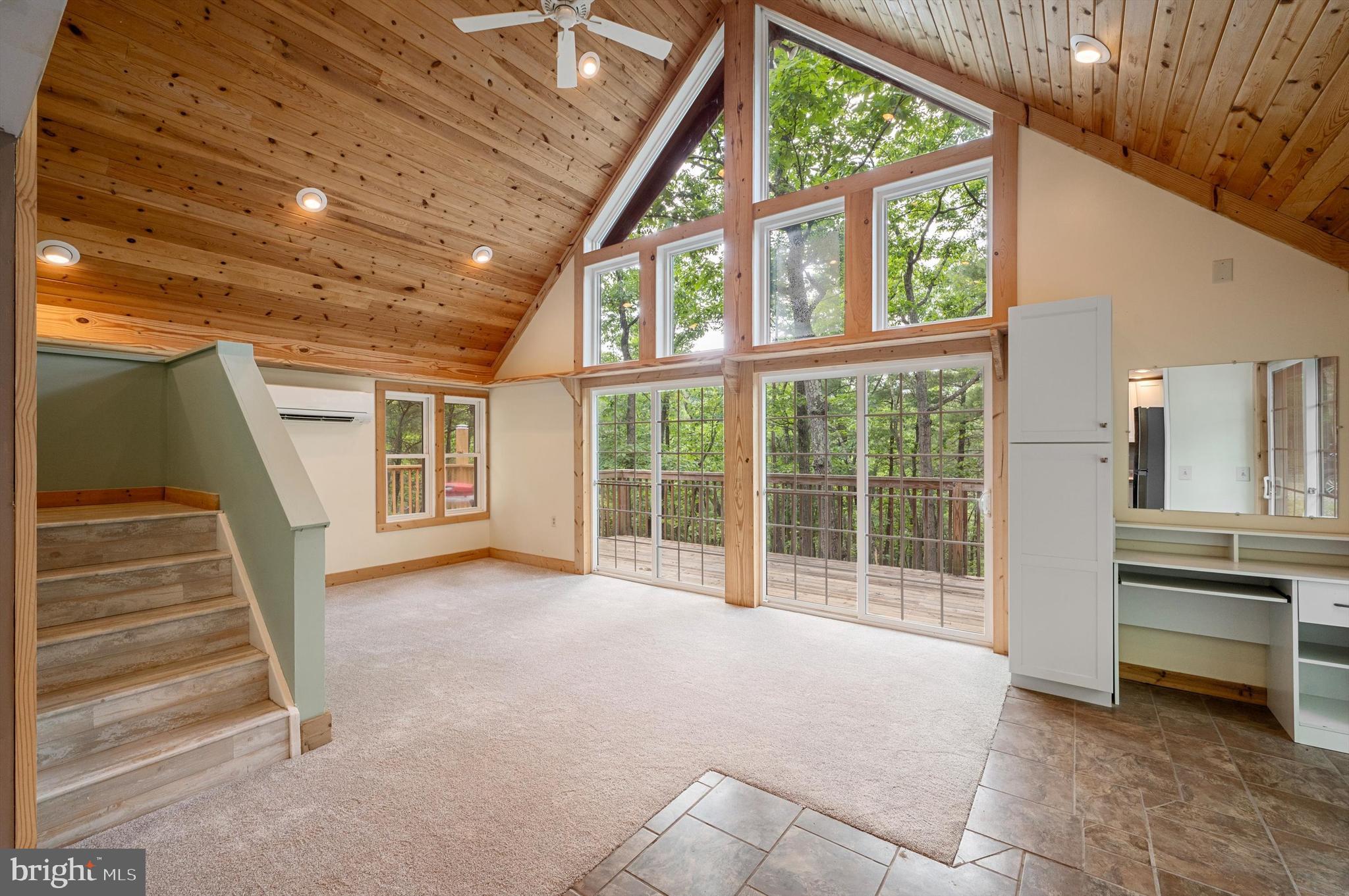 MONTEVALLO HILLS - Residential