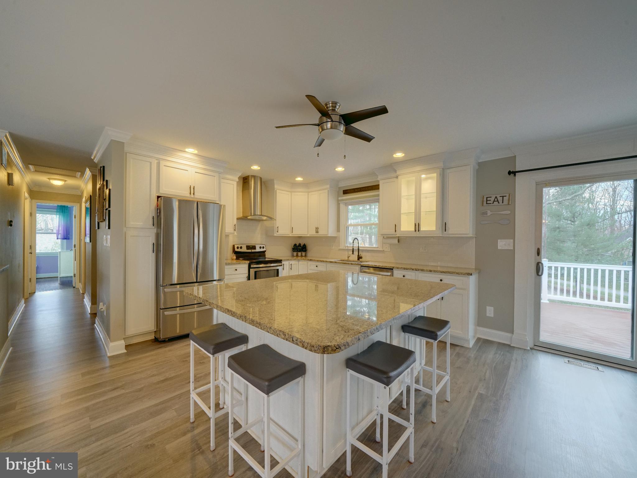 EMERALD VALLEY - Residential