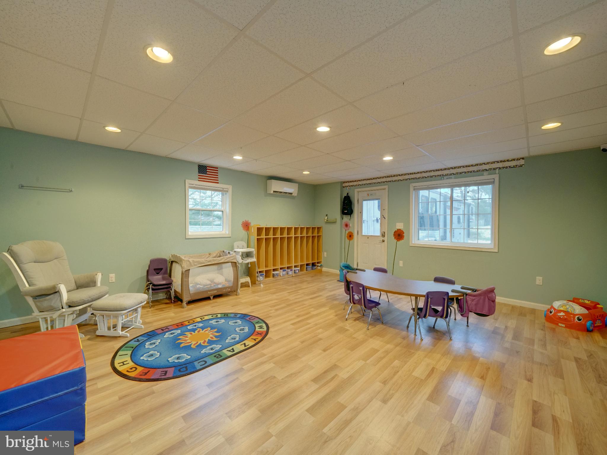 EMERALD VALLEY - Residential