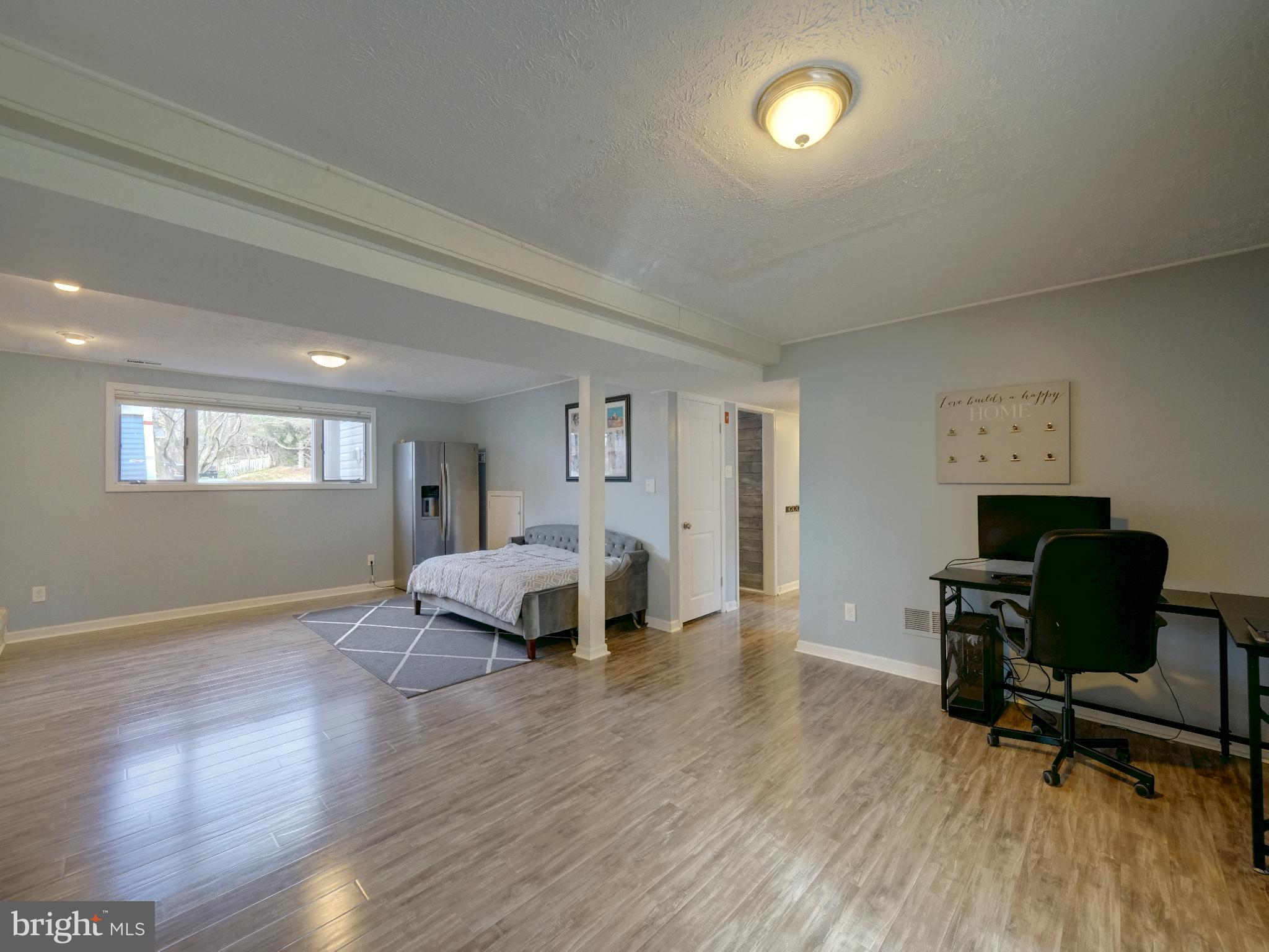 EMERALD VALLEY - Residential