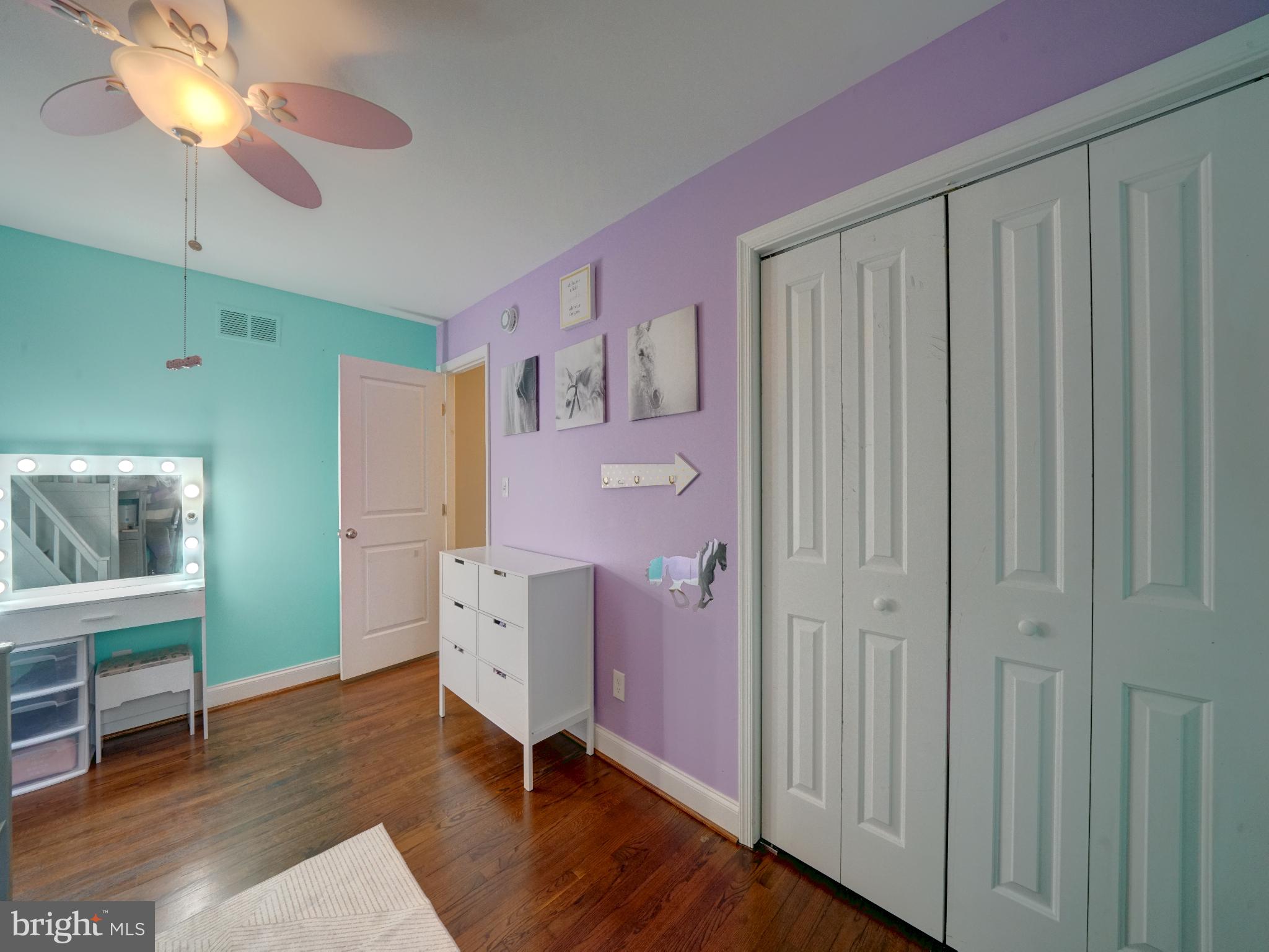 EMERALD VALLEY - Residential