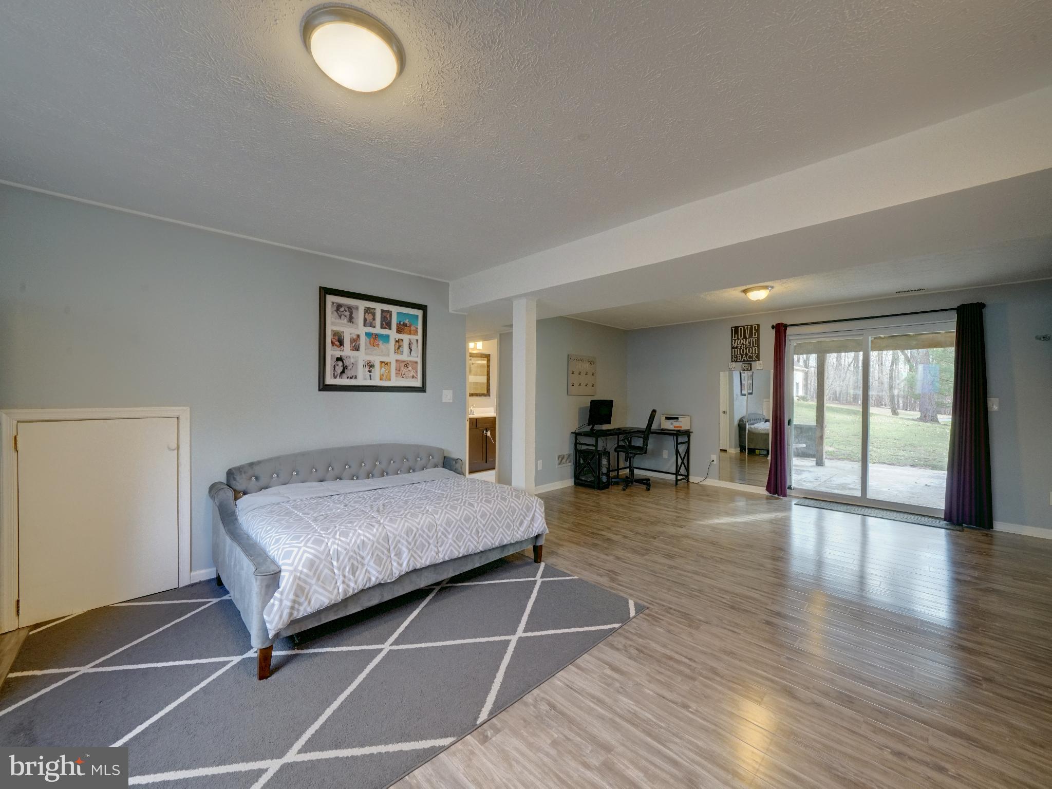 EMERALD VALLEY - Residential