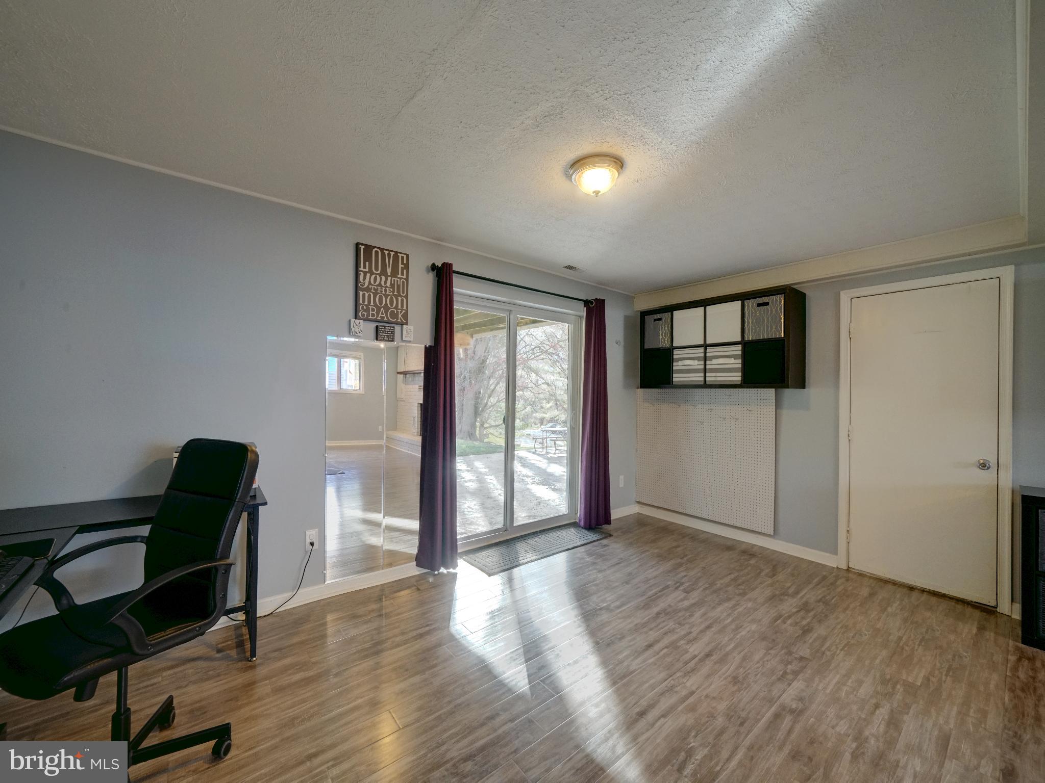 EMERALD VALLEY - Residential