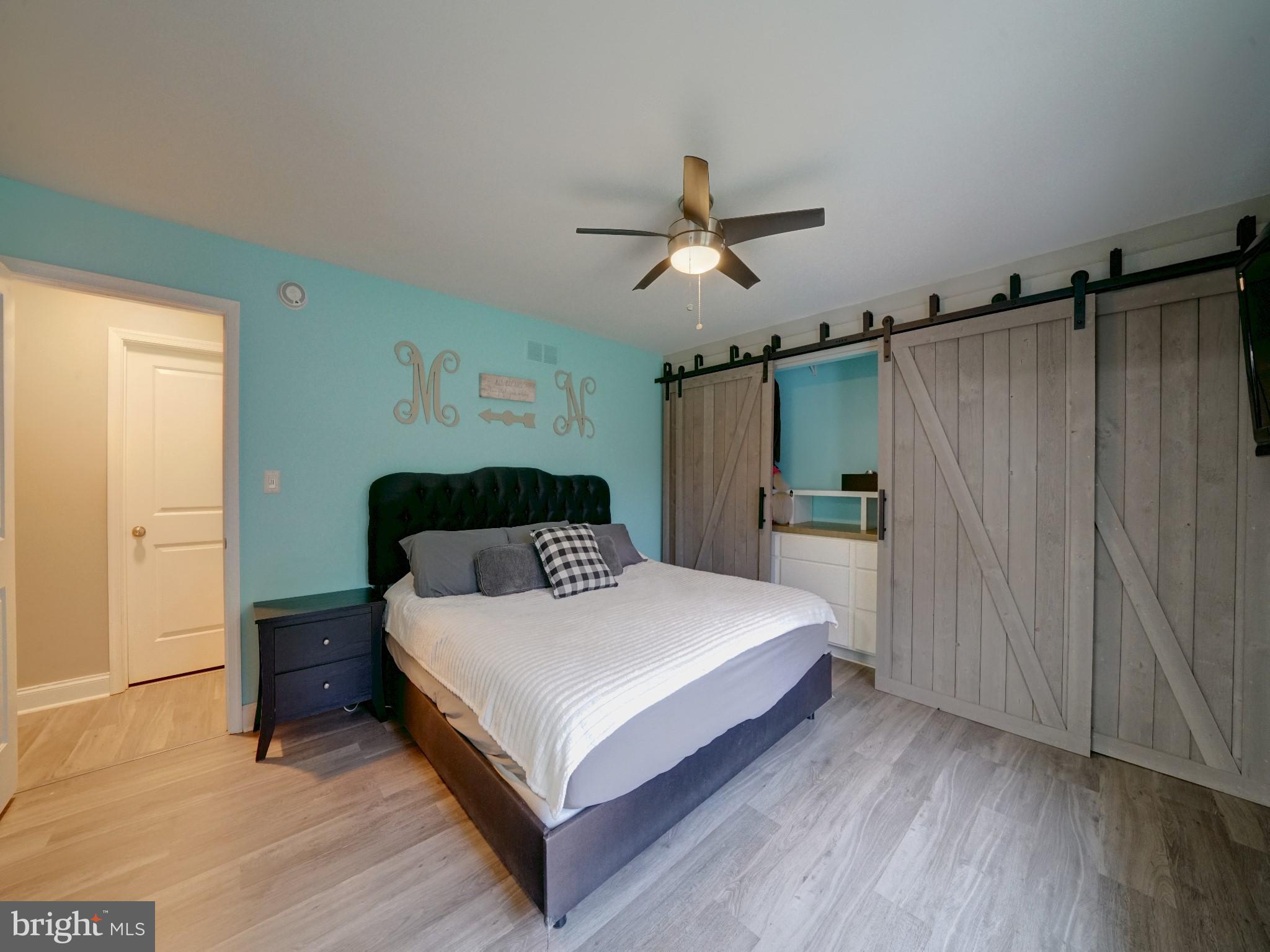 EMERALD VALLEY - Residential