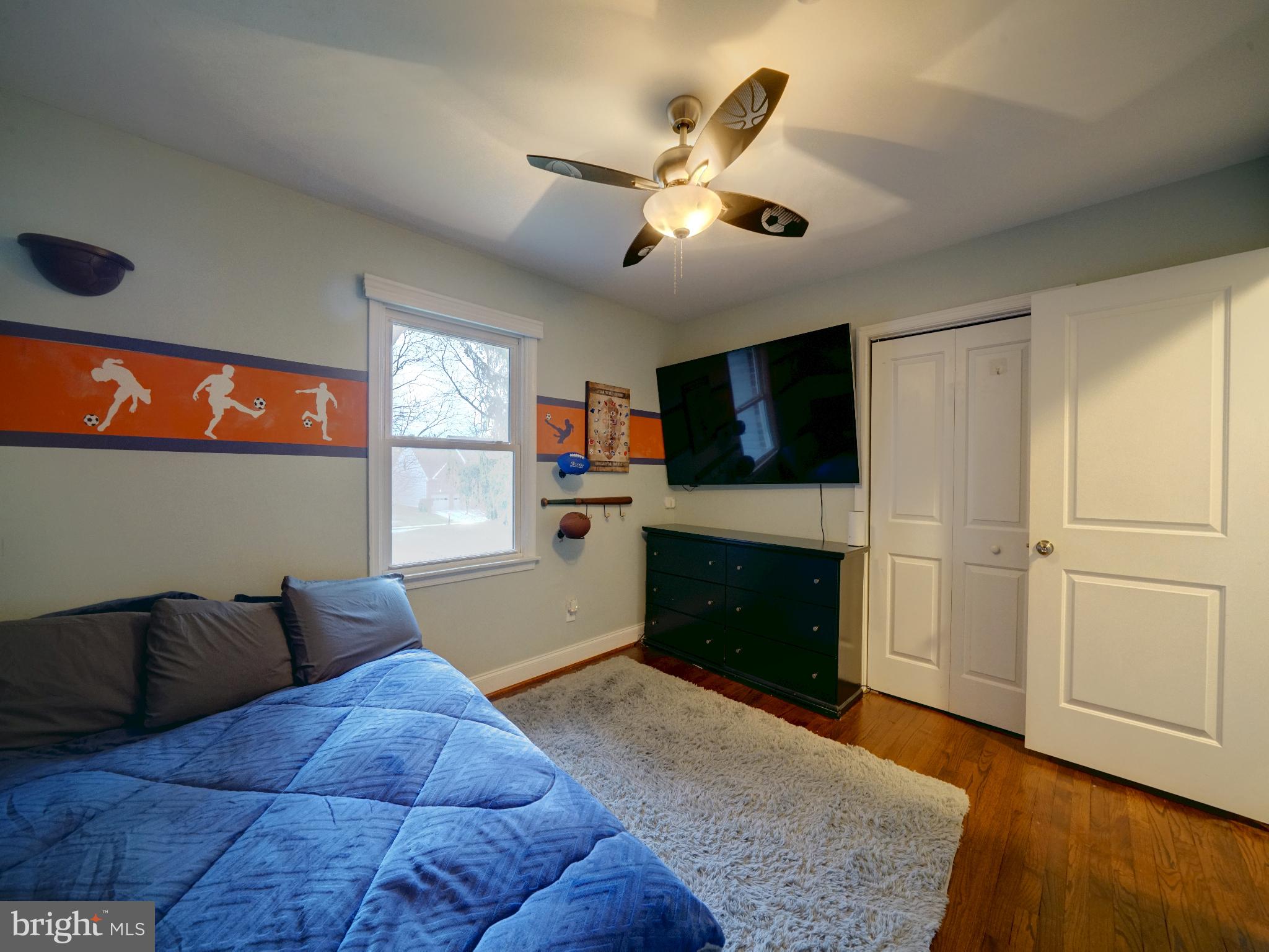 EMERALD VALLEY - Residential