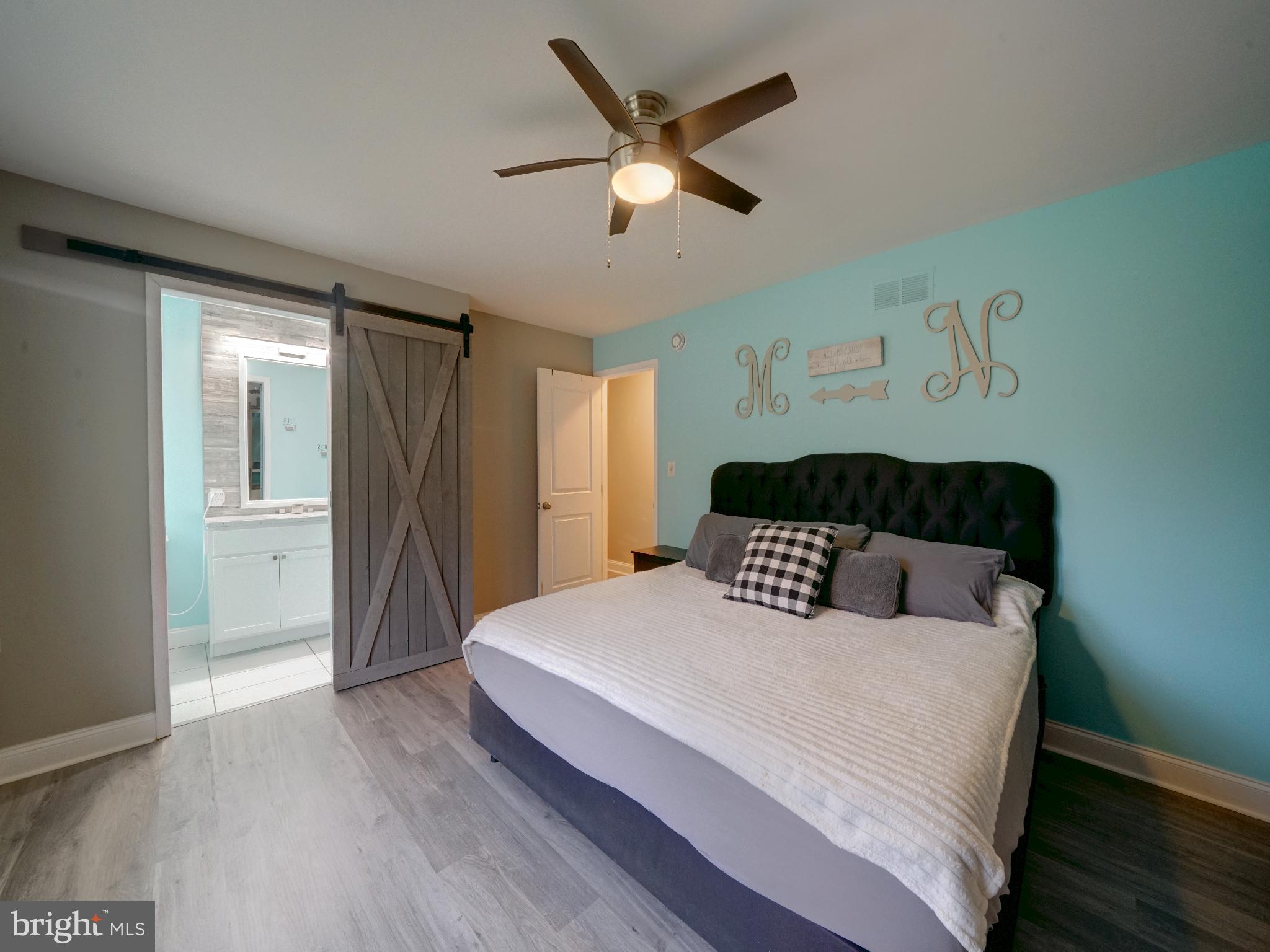 EMERALD VALLEY - Residential