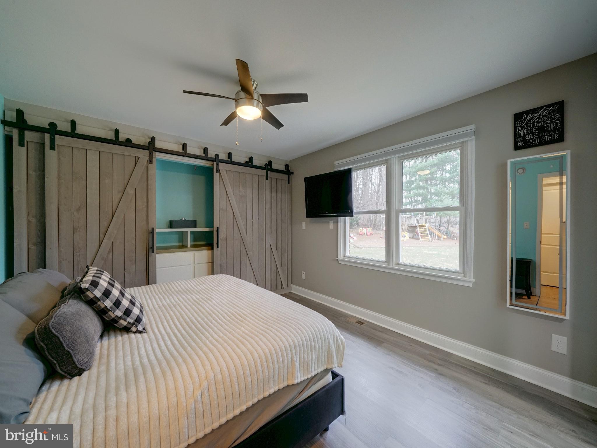 EMERALD VALLEY - Residential