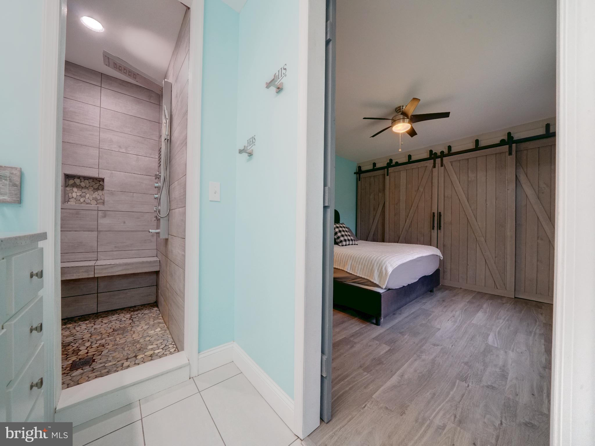 EMERALD VALLEY - Residential