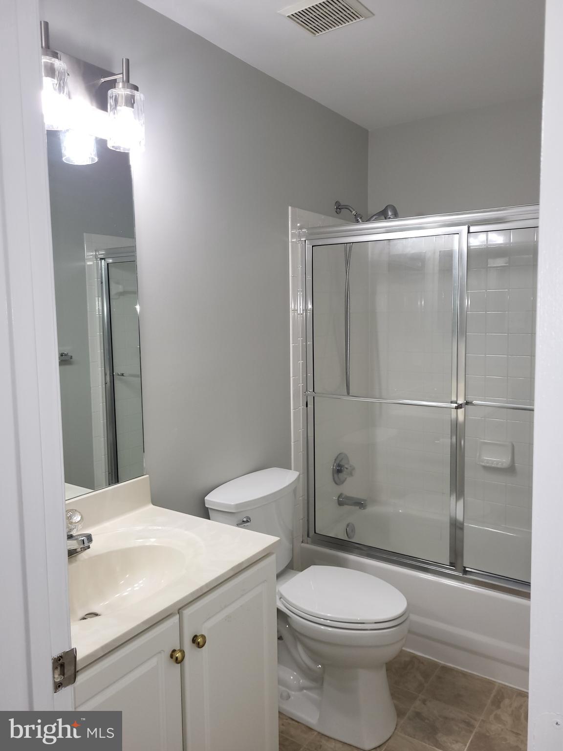 DEARBOUGHT - Residential Lease