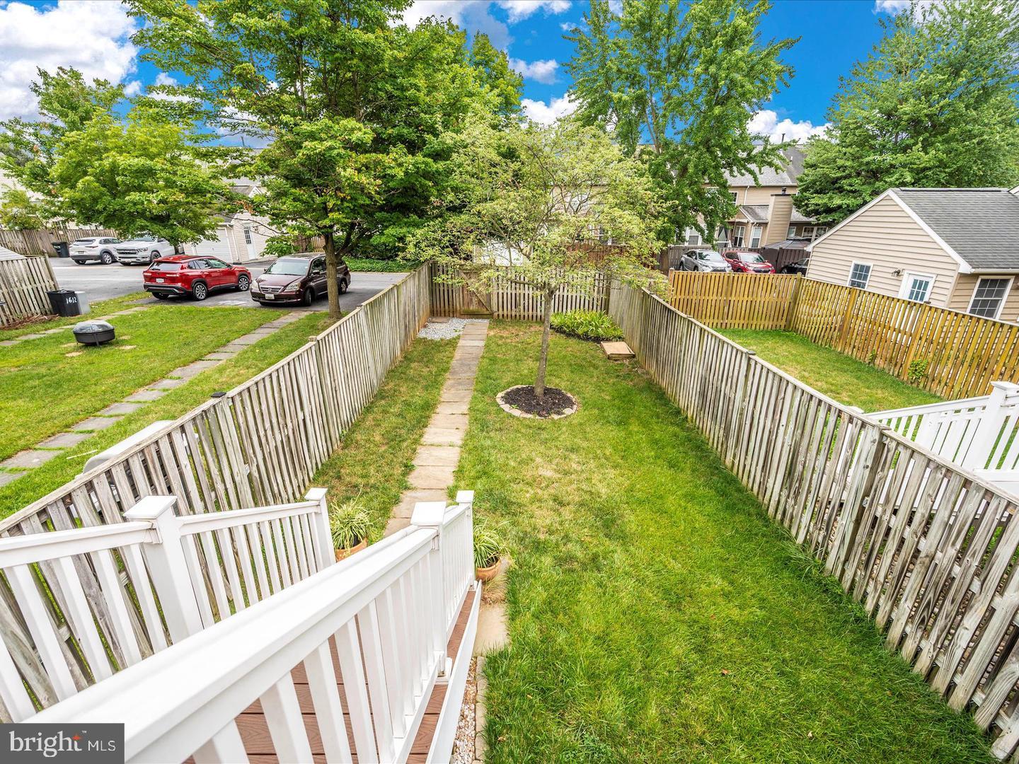 DEARBOUGHT - Residential Lease