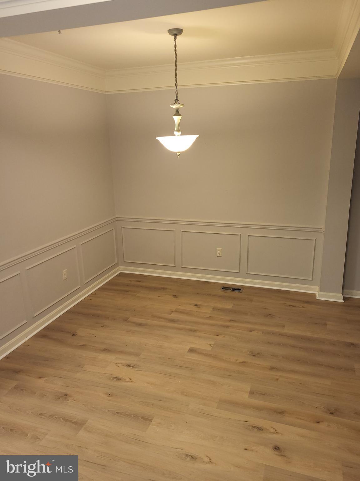 DEARBOUGHT - Residential Lease