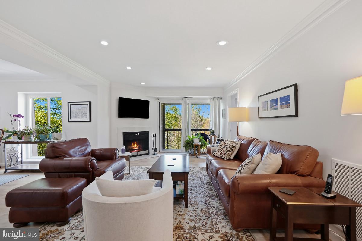 OLD GEORGETOWN VILL CODM - Residential