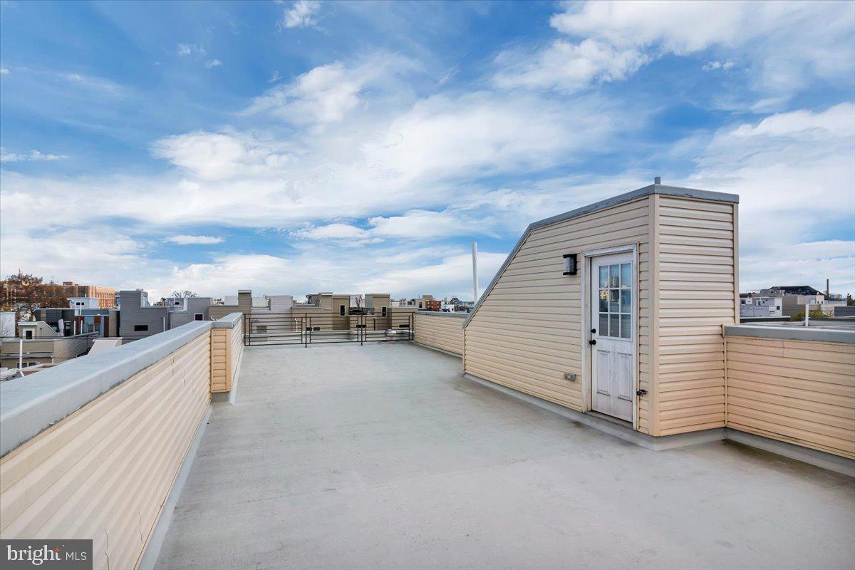 POINT BREEZE - Residential