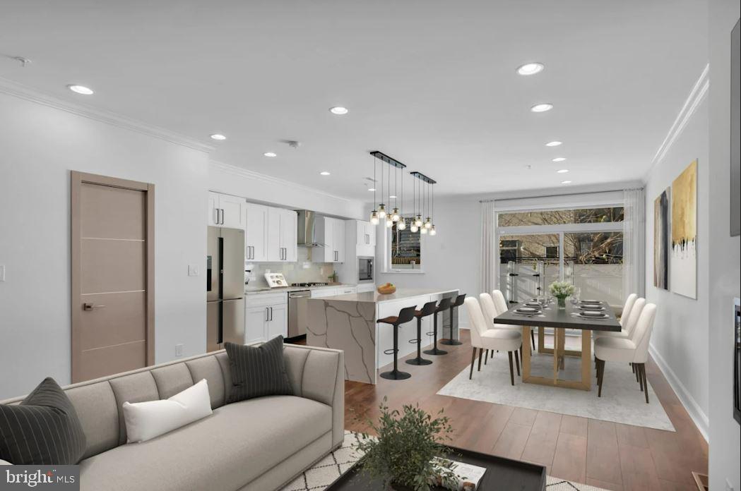 POINT BREEZE - Residential