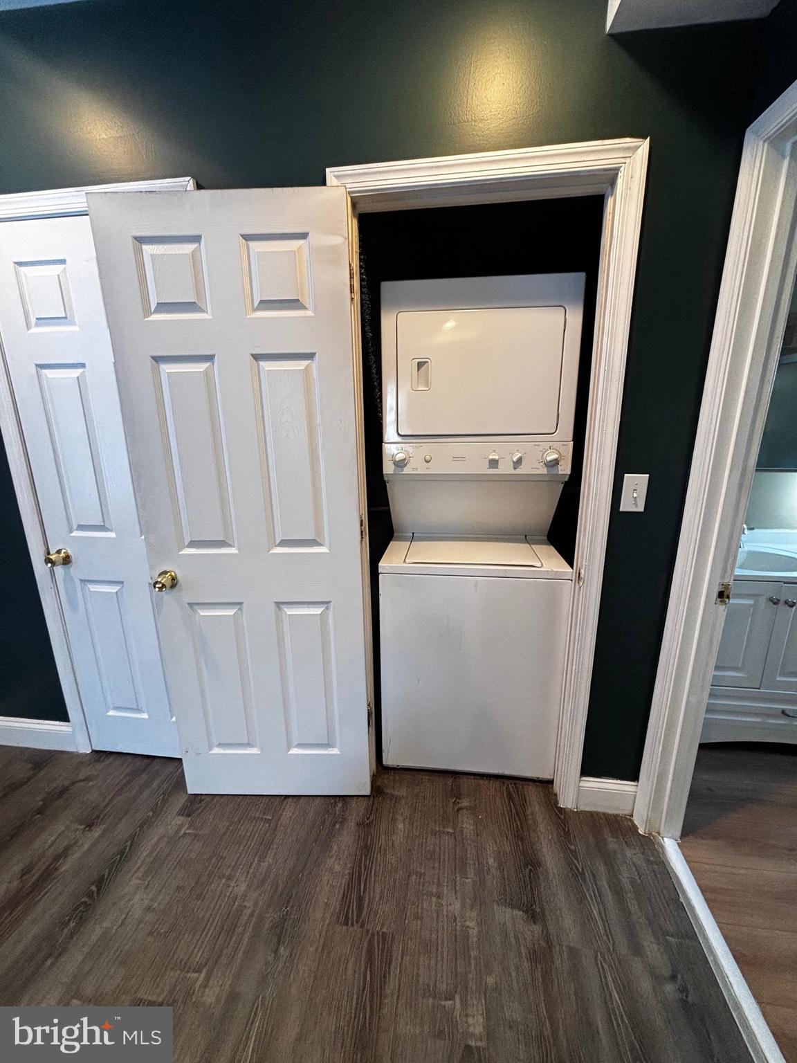 BROOKLYN PARK - Residential Lease