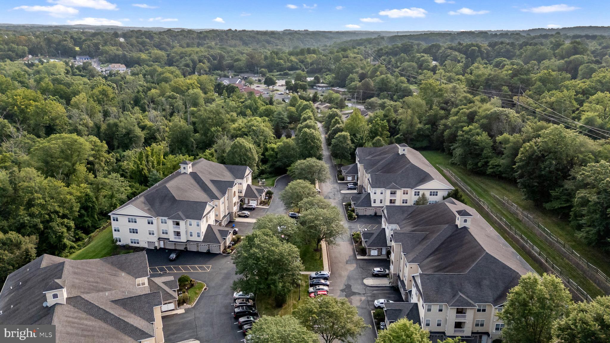 HOLLAND PRESERVE - Residential