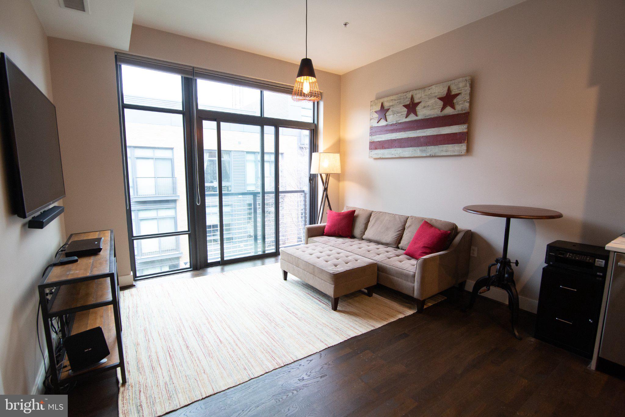 525 WATER STREET SW 425