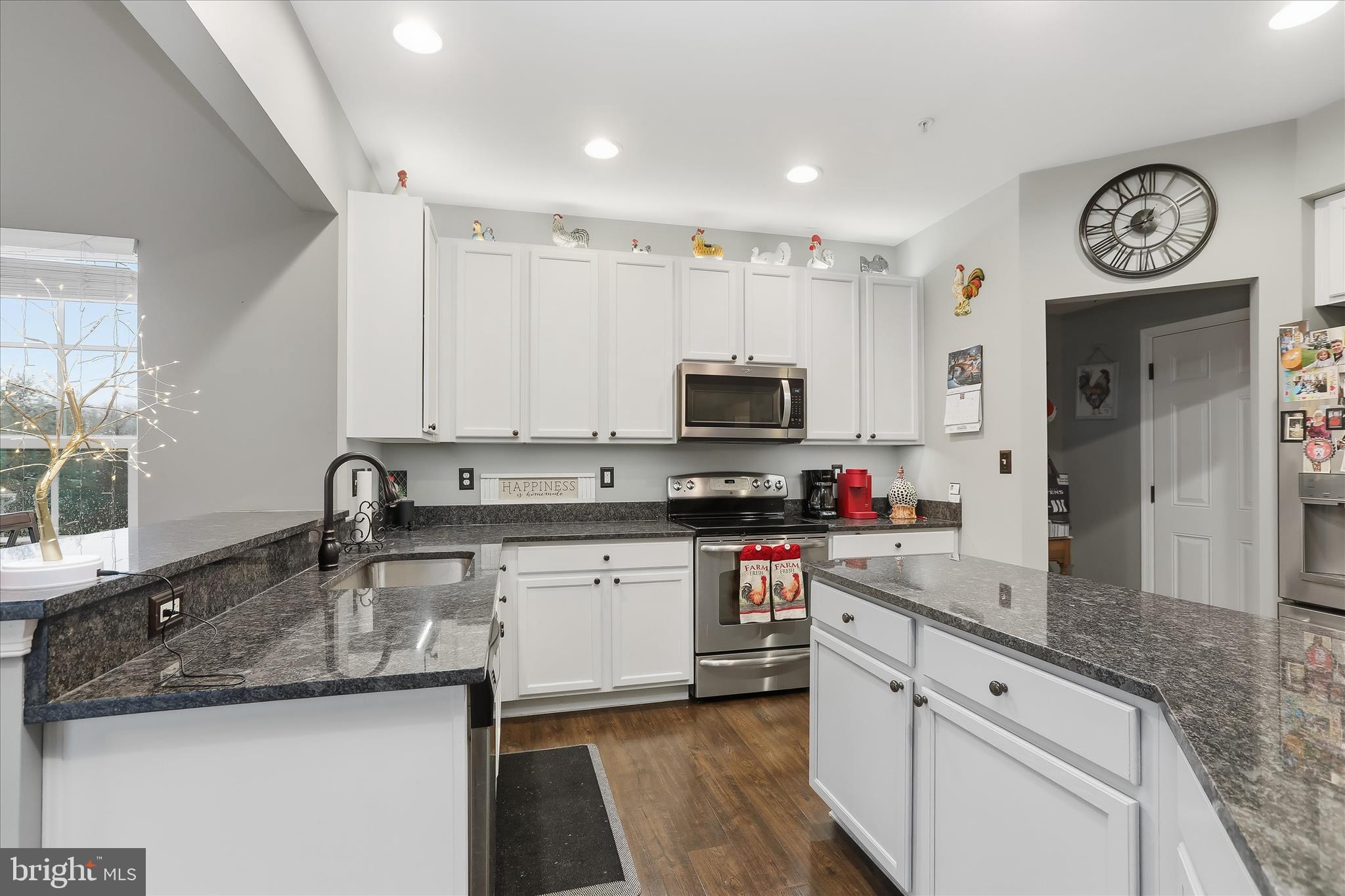 HALLIE HILL FARM - Residential