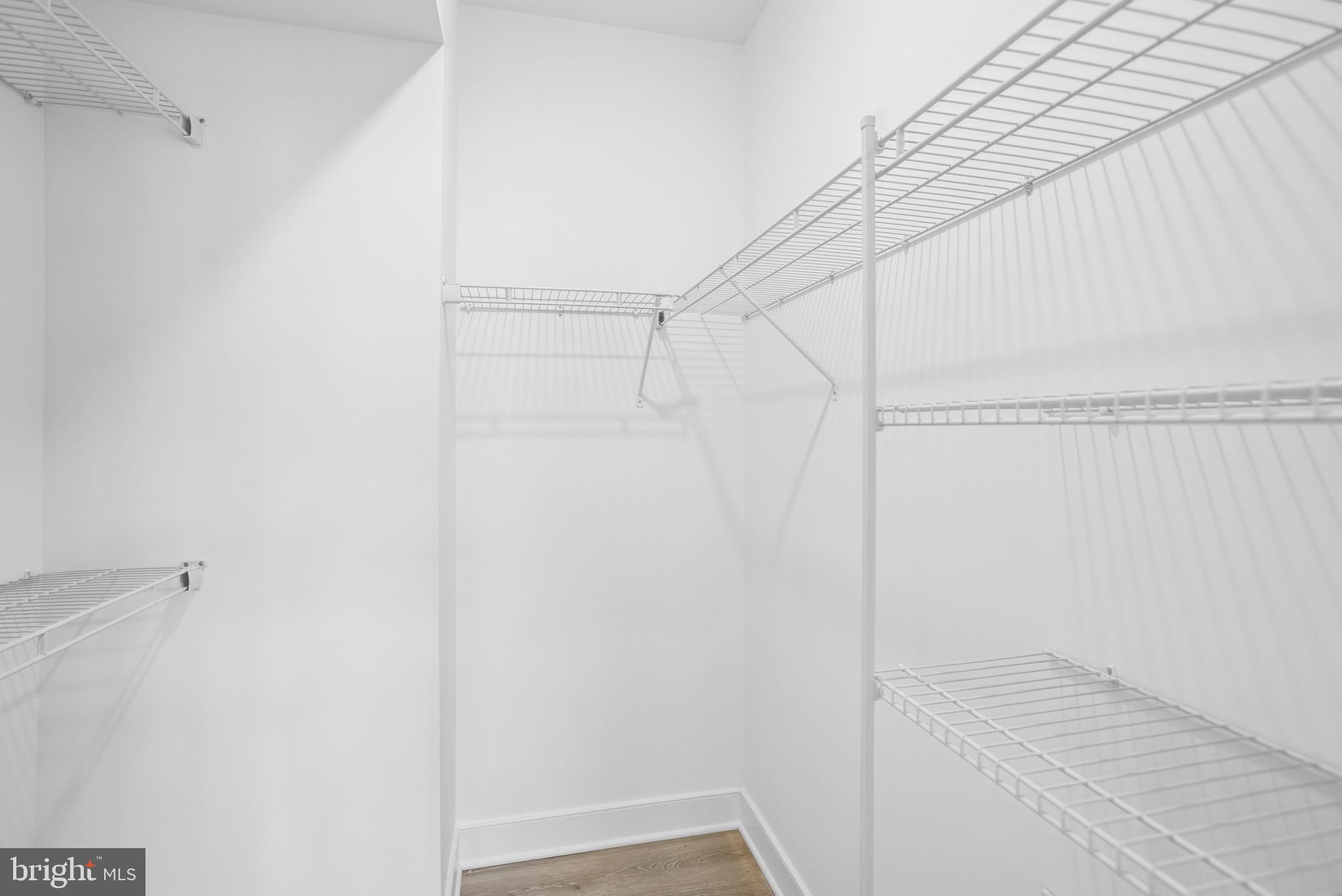 LOCKE LANDING - Residential