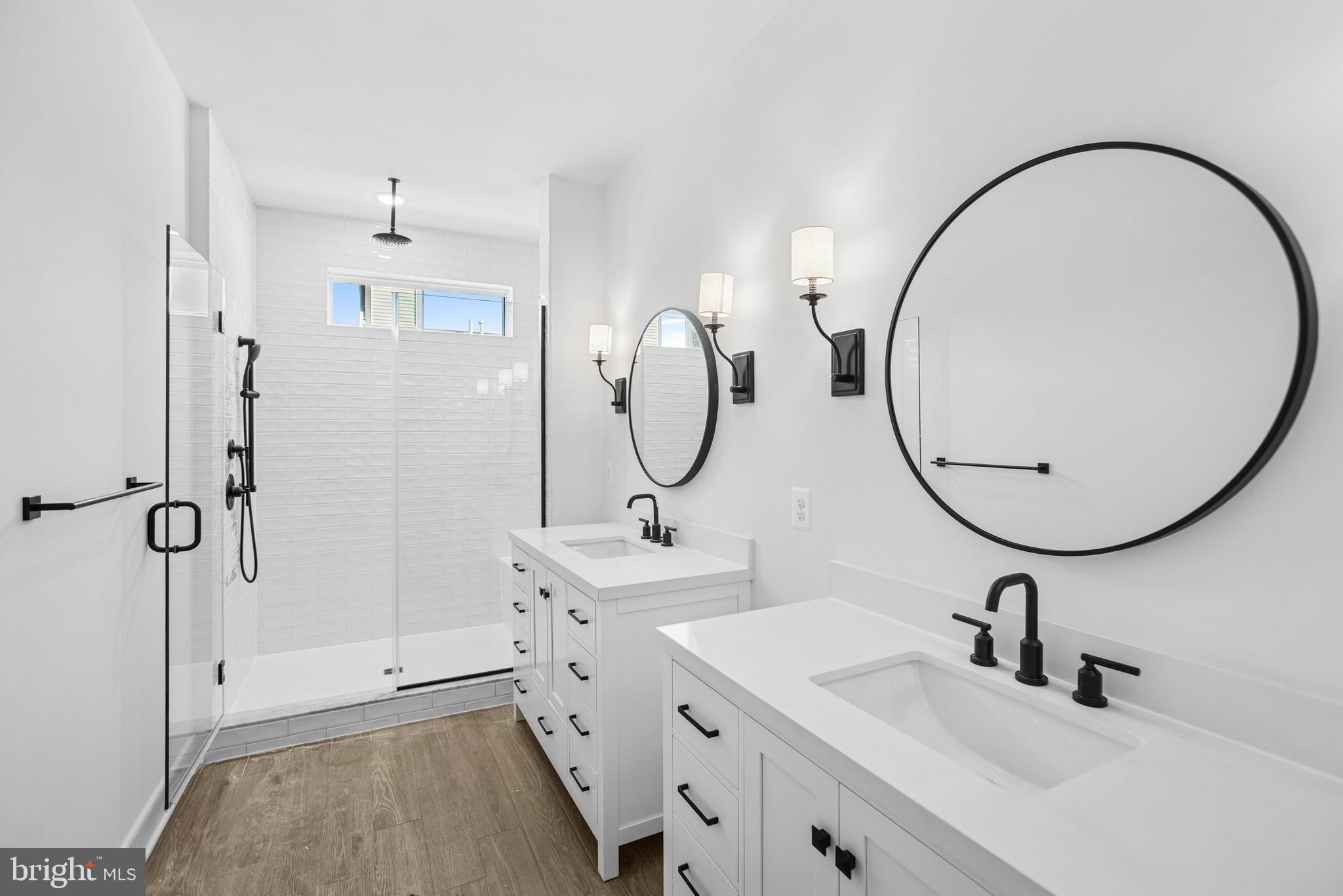 LOCKE LANDING - Residential