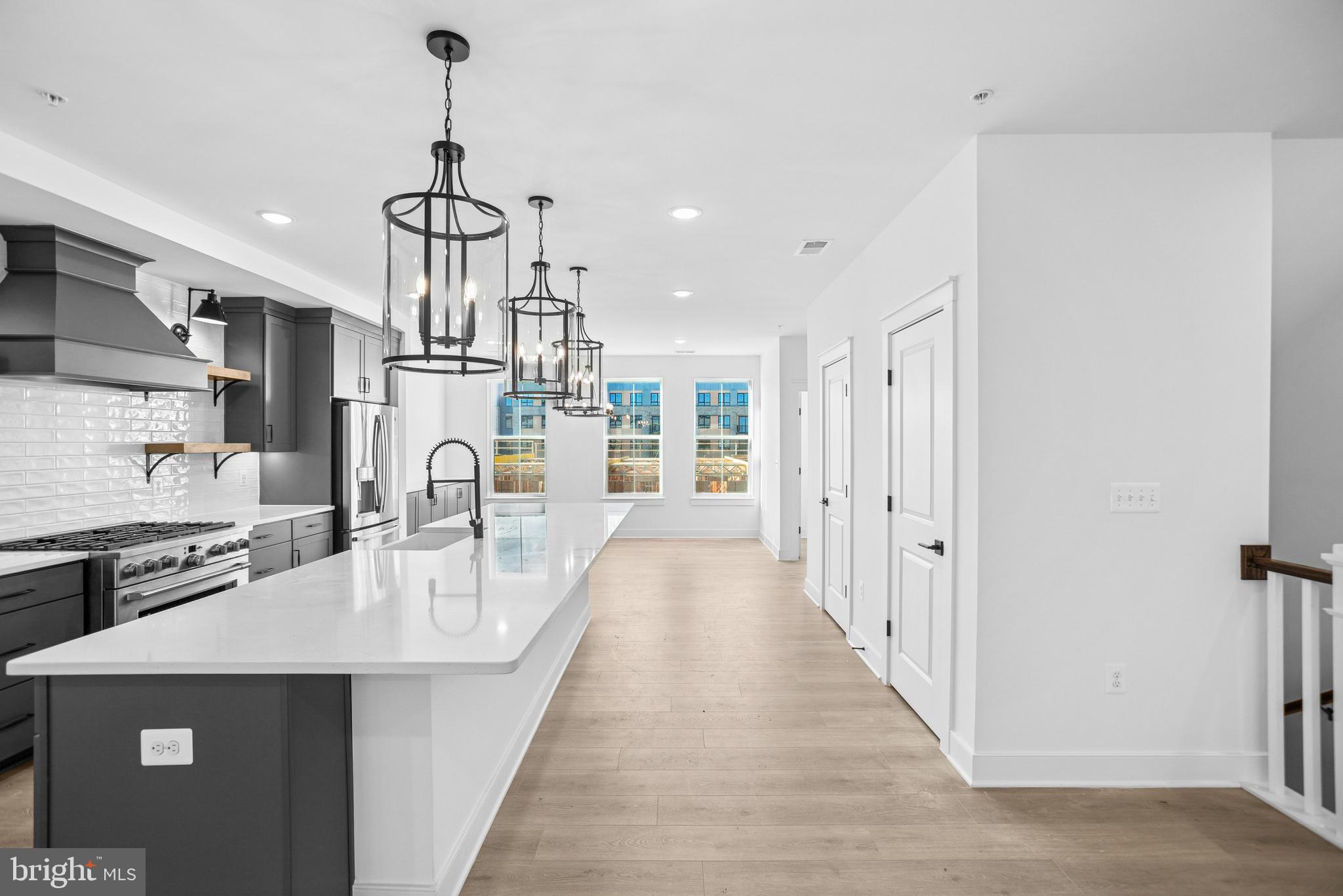 LOCKE LANDING - Residential