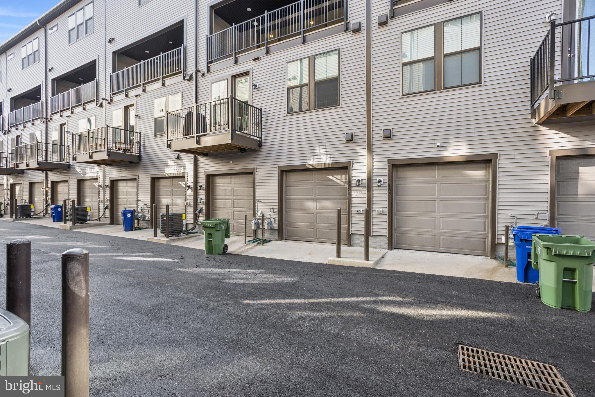 LOCKE LANDING - Residential