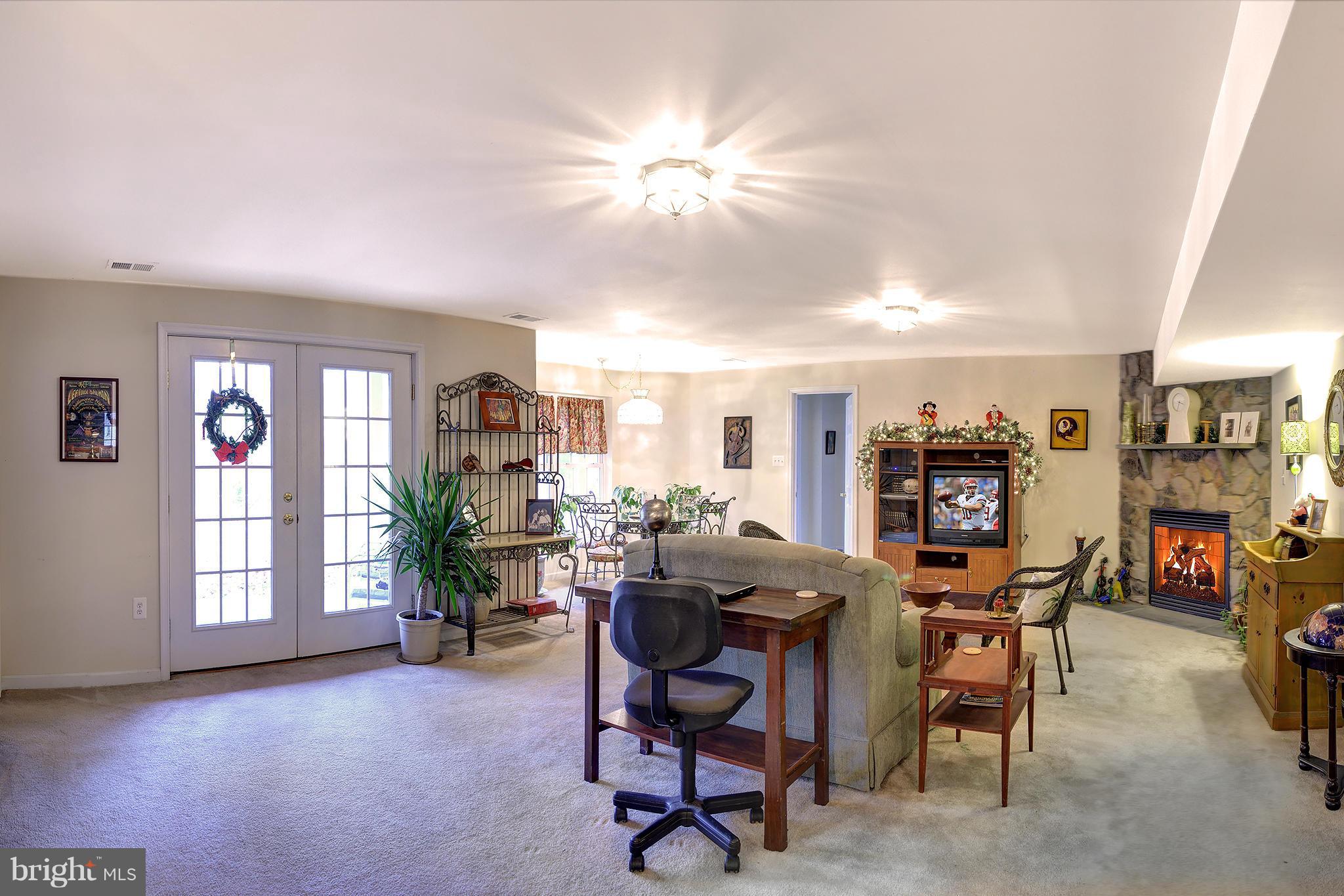 WAYLAND MANOR - Residential