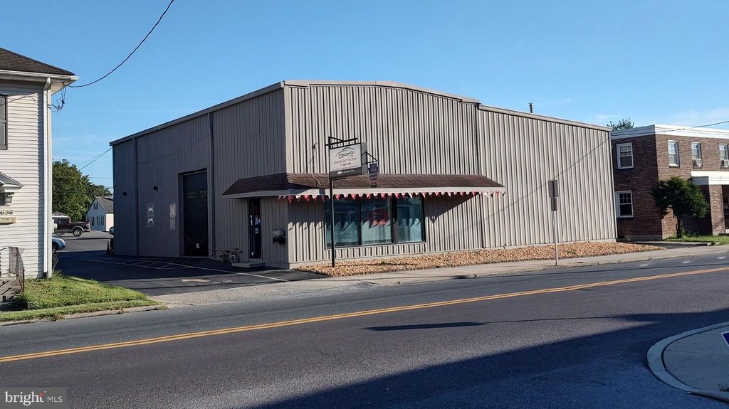 Photo of 640 W Main Street, PALMYRA, PA 17078 (MLS # PALN2021192)